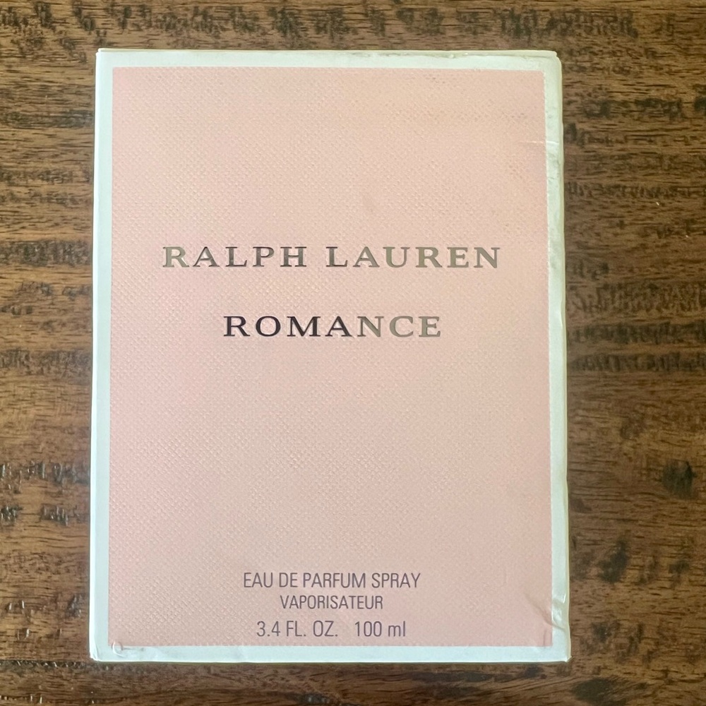 Ralph Lauren Romance Eau De Parfum - Picture 3 of 5